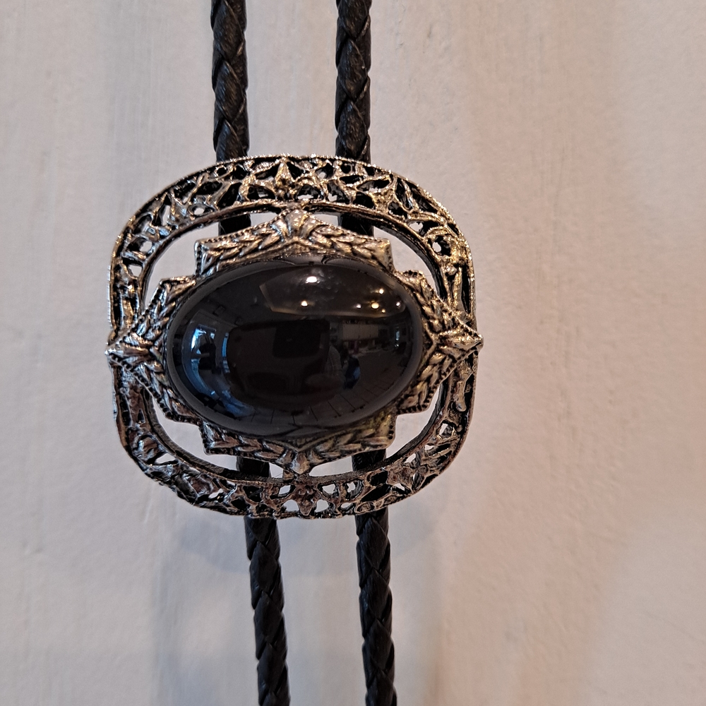 Bolo Tie Black Leather Braided Rope And Silvertone - Picture 4 of 6